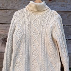 VINTAGE Cableknit Fisherman’s Turtleneck Sweater